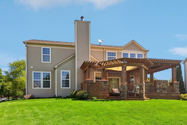 15033 W Ashton Lane, Lockport, IL 60441