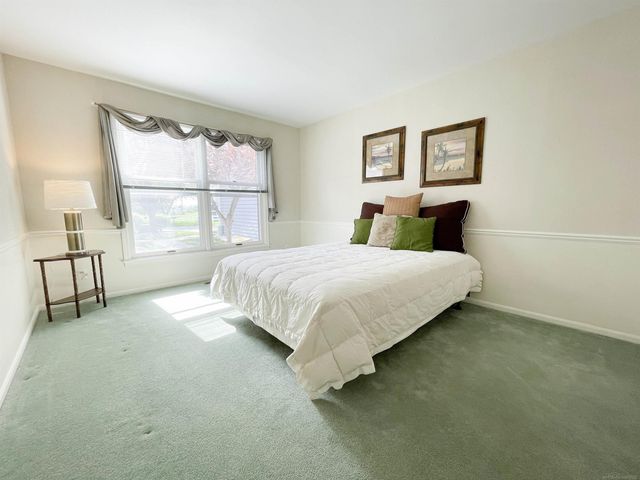 3 Slatestone Drive, Saginaw Twp, MI 48603