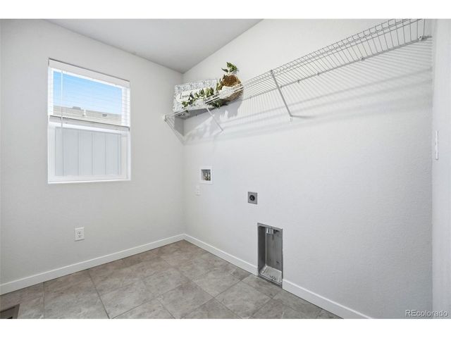 7654 Sun Shimmer Vw, Colorado Springs, CO 80908