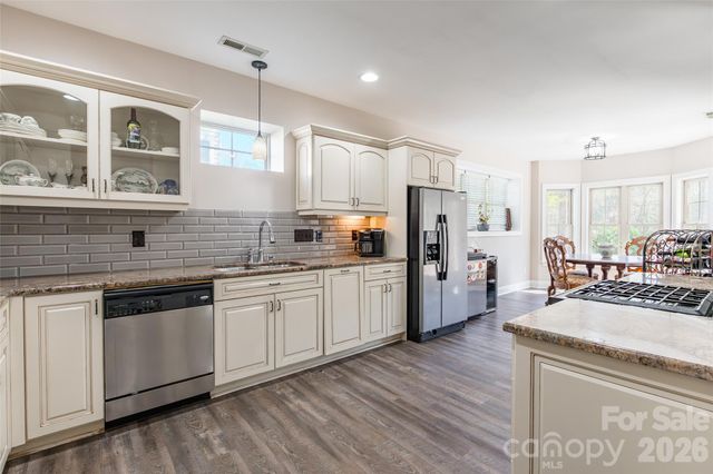 2360 Smith Harbour Drive, Denver, NC 28037