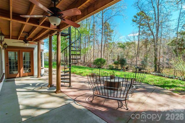 2360 Smith Harbour Drive, Denver, NC 28037