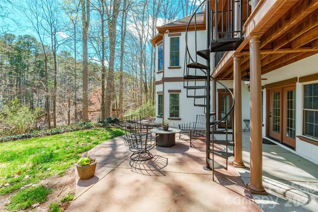 2360 Smith Harbour Drive, Denver, NC 28037