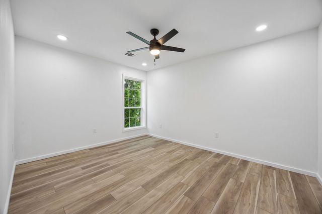 1011 S Waverly Drive, Dallas, TX 75208