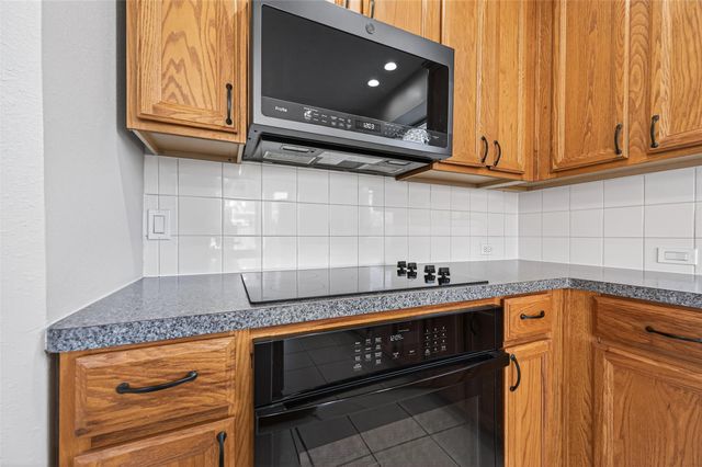 12414 Montebello Manor Lane, Tomball, TX 77377