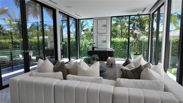 570 S Shore Drive, Miami Beach, FL 33141
