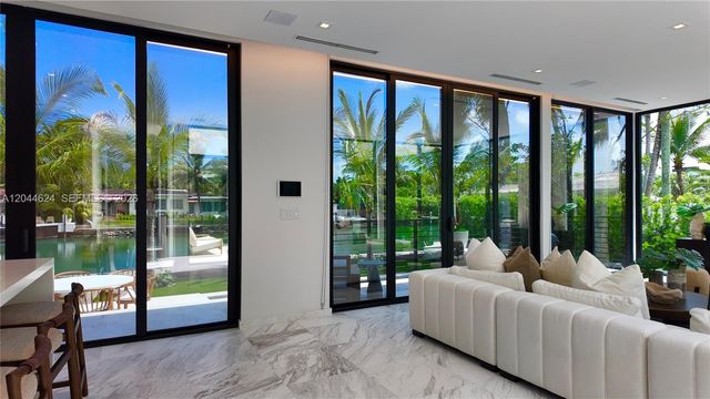 570 S Shore Drive, Miami Beach, FL 33141