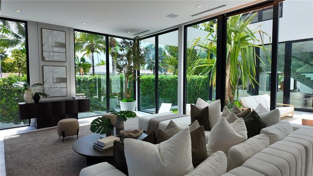 570 S Shore Drive, Miami Beach, FL 33141