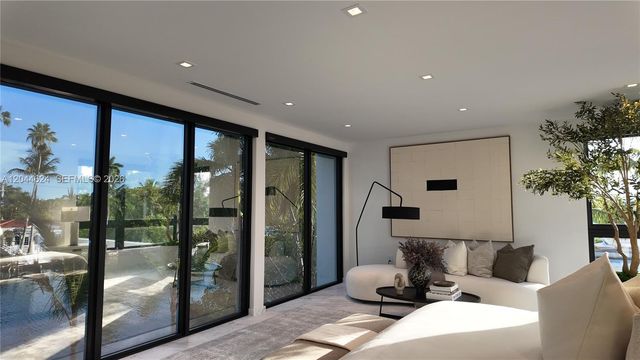 570 S Shore Drive, Miami Beach, FL 33141