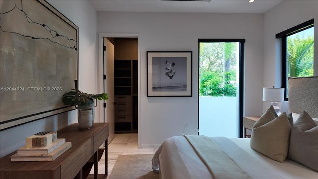 570 S Shore Drive, Miami Beach, FL 33141