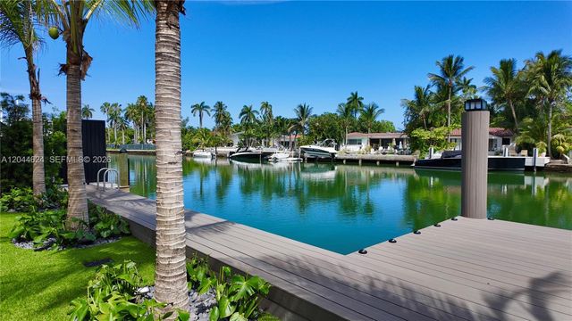 570 S Shore Drive, Miami Beach, FL 33141