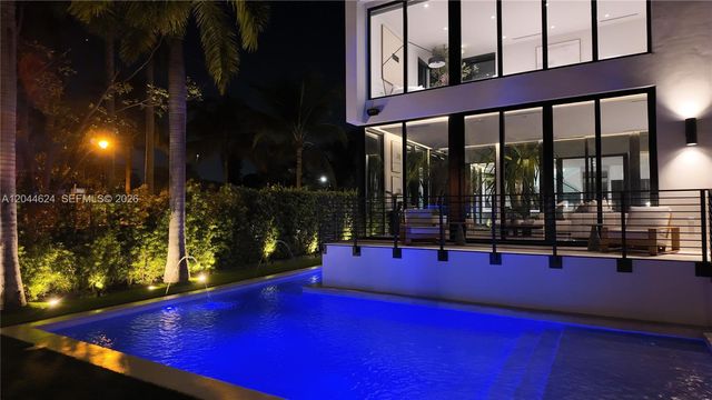 570 S Shore Drive, Miami Beach, FL 33141