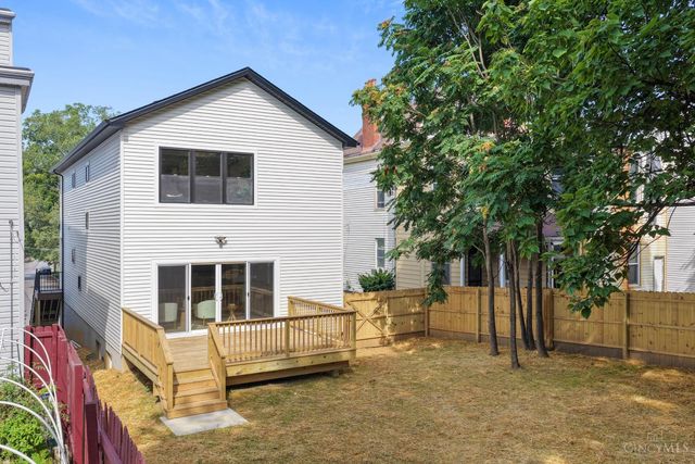 3342 Fairfield Avenue, Cincinnati, OH 45207