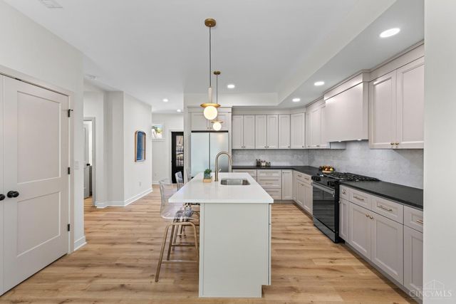3342 Fairfield Avenue, Cincinnati, OH 45207