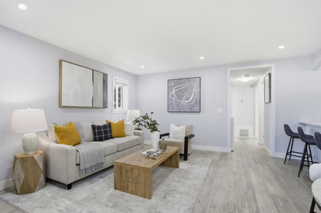 Image 3 of property listing at 2035 Castlebury Drive, San Jose, CA 95116