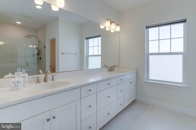 1523 BURNELL DR, Hanover, MD 21076