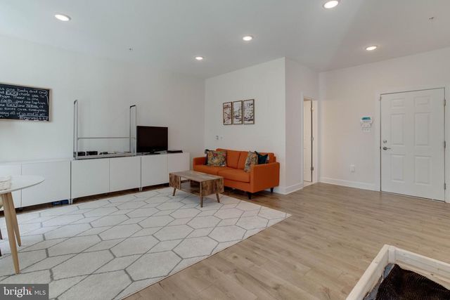 1523 BURNELL DR, Hanover, MD 21076