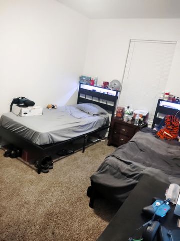 5209 Calloway Street, Sansom Park, TX 76114