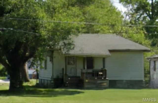 2406 Saint Louis Avenue, East St Louis, IL 62205