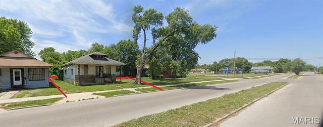 2406 Saint Louis Avenue, East St Louis, IL 62205
