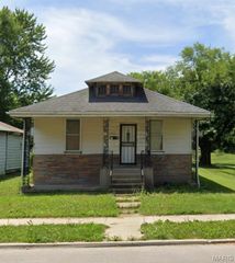 2406 Saint Louis Avenue, East St Louis, IL 62205