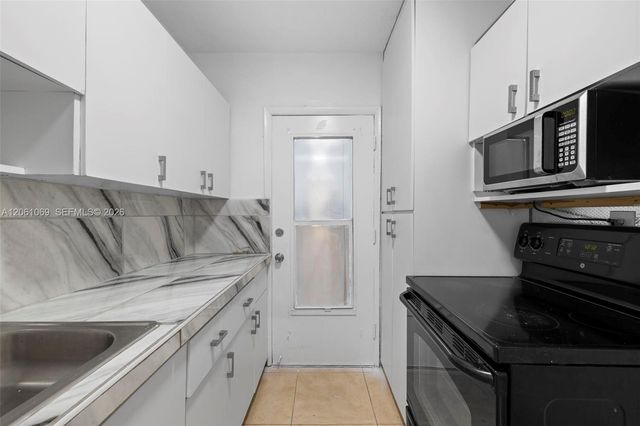7271 Gary Avenue 2, Miami Beach, FL 33141