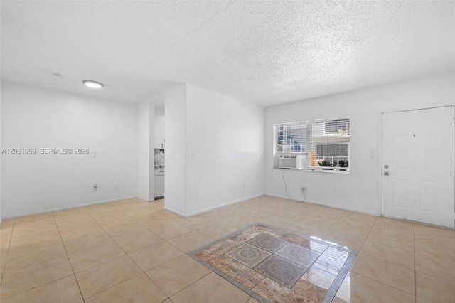 7271 Gary Avenue 2, Miami Beach, FL 33141