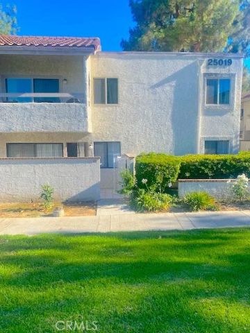 25019 Peachland Avenue 137, Newhall, CA 91321