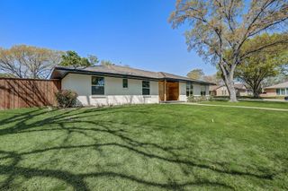 3040 Ponder Place, Dallas, TX 75229