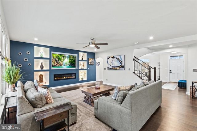 105 OAK RD, Stafford, VA 22556