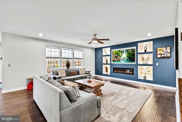 105 OAK RD, Stafford, VA 22556