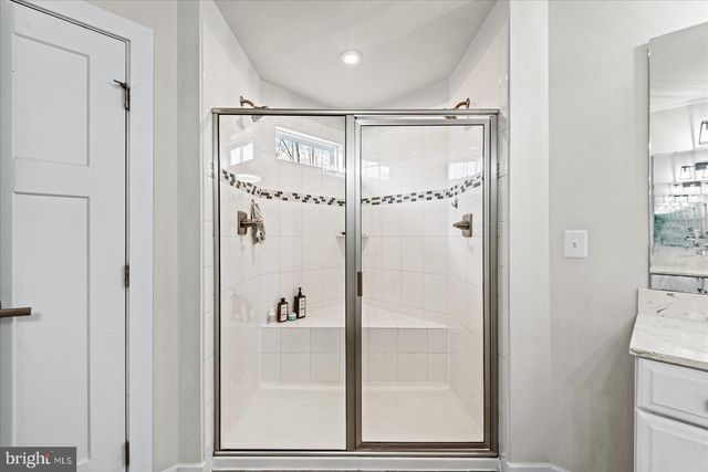 105 OAK RD, Stafford, VA 22556