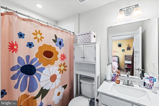 105 OAK RD, Stafford, VA 22556