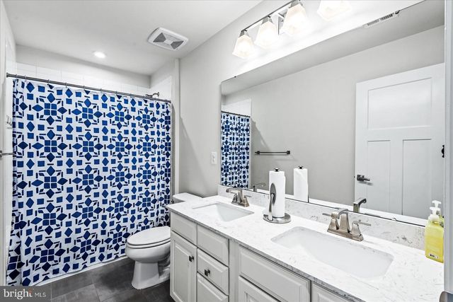 105 OAK RD, Stafford, VA 22556