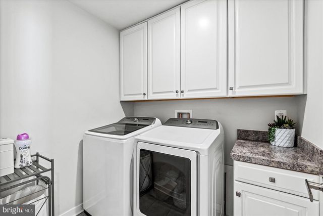 105 OAK RD, Stafford, VA 22556