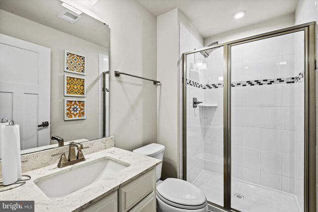 105 OAK RD, Stafford, VA 22556