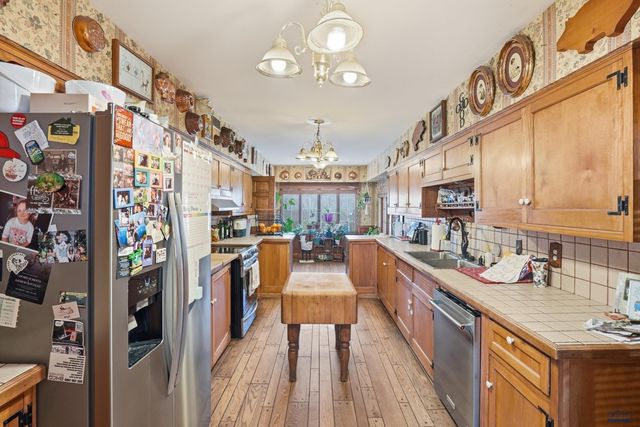 1805 WEST BLVD, Rapid City, SD 57701