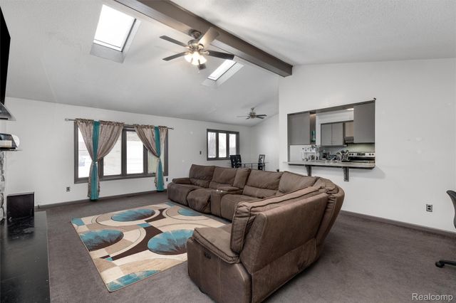 18240 Webster Avenue, Southfield, MI 48076