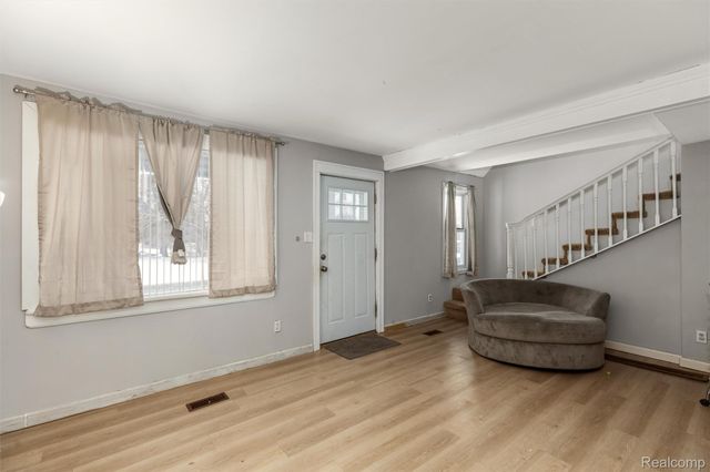 18240 Webster Avenue, Southfield, MI 48076