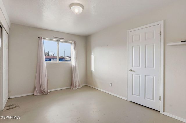 4736 CHISOS Lane, El Paso, TX 79904