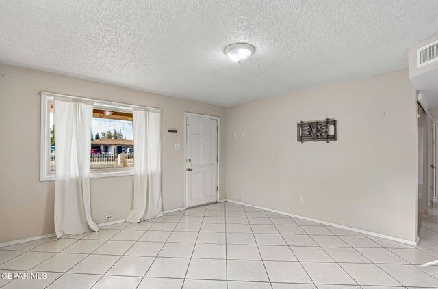 4736 CHISOS Lane, El Paso, TX 79904