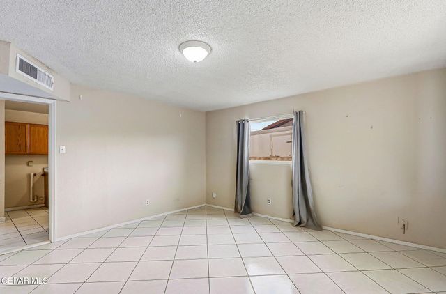 4736 CHISOS Lane, El Paso, TX 79904