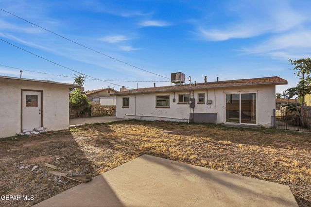 4736 CHISOS Lane, El Paso, TX 79904