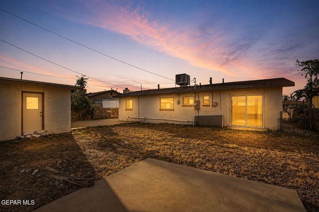 4736 CHISOS Lane, El Paso, TX 79904