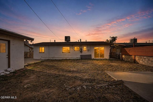 4736 CHISOS Lane, El Paso, TX 79904
