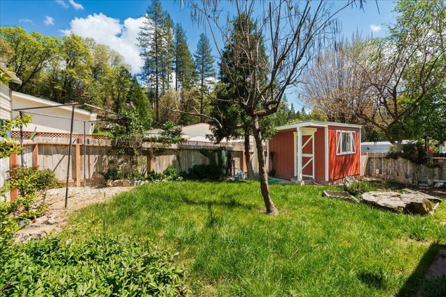 39737 Road 274 # 14, Bass Lake, CA 93604