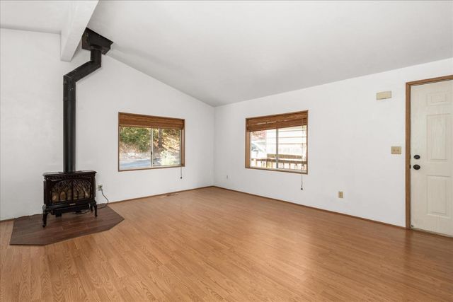 39737 Road 274 # 14, Bass Lake, CA 93604