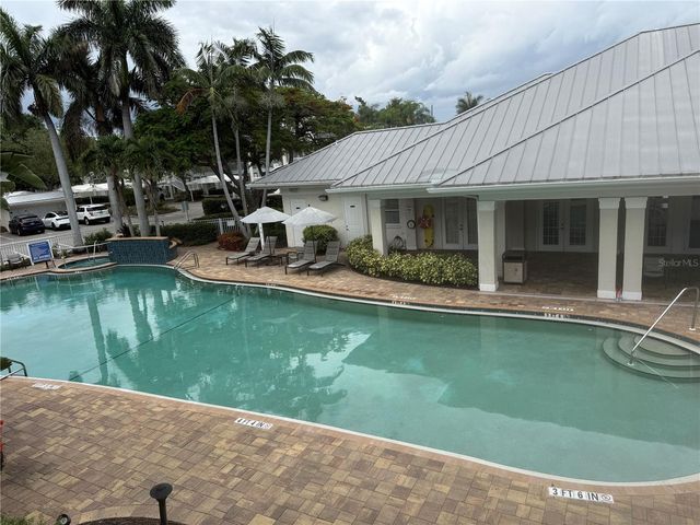 3506 54TH DRIVE W 203, Bradenton, FL 34210