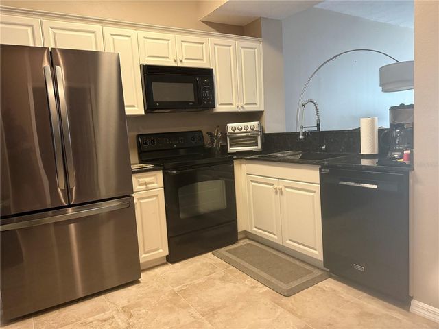 3506 54TH DRIVE W 203, Bradenton, FL 34210