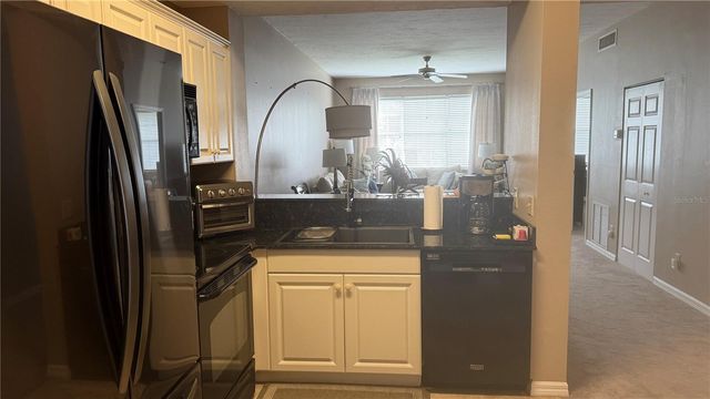 3506 54TH DRIVE W 203, Bradenton, FL 34210