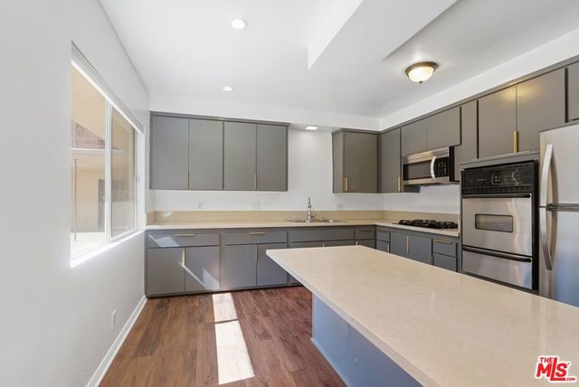 410 N Market Street 3, Inglewood, CA 90302